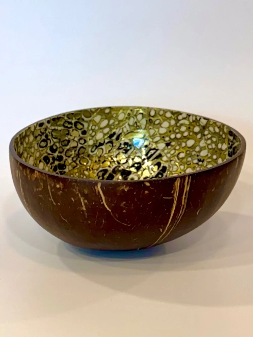 Gold Eggshell Mosaic Coconut Shell Bowl Lacquer Trinket Dish Artisan Decor